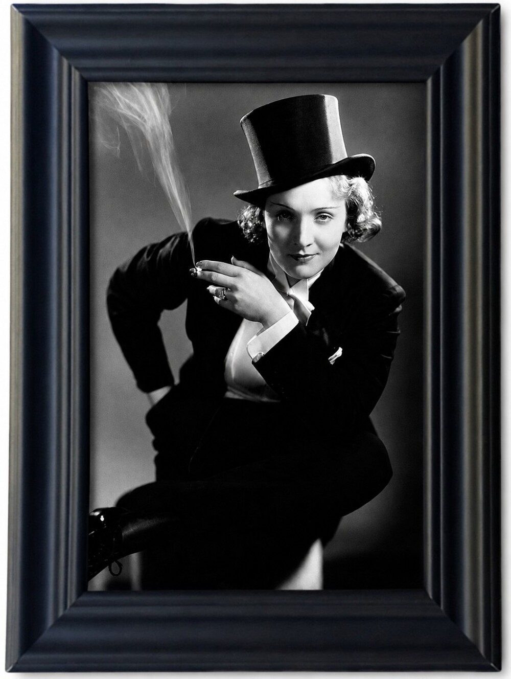 Vintage Women Dressed In Suit Clothes Fem Showgirl Art Retro Framed Photo Print